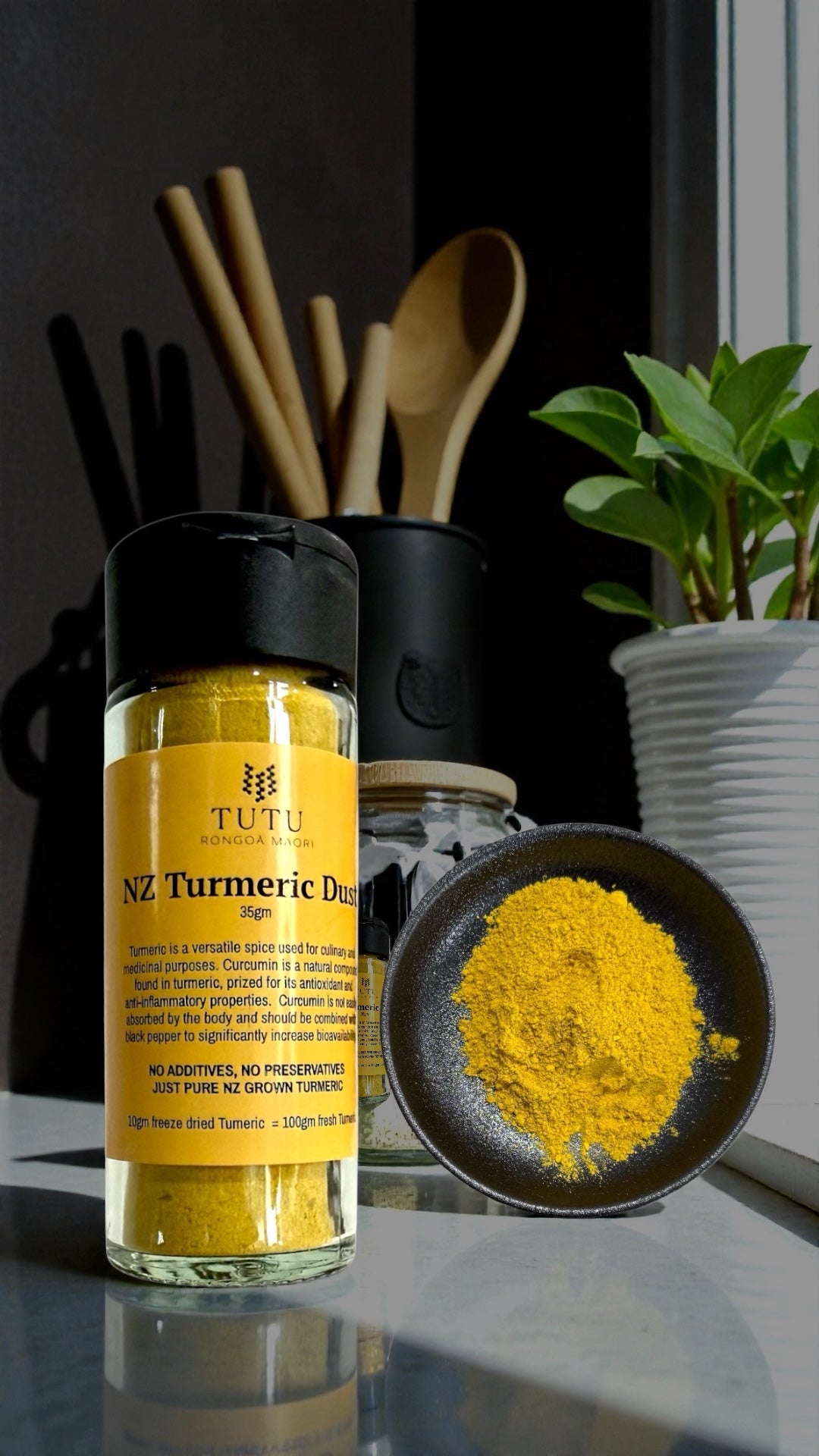 Freeze Dried NZ Turmeric Dust – TUTU RONGOĀ MĀORI